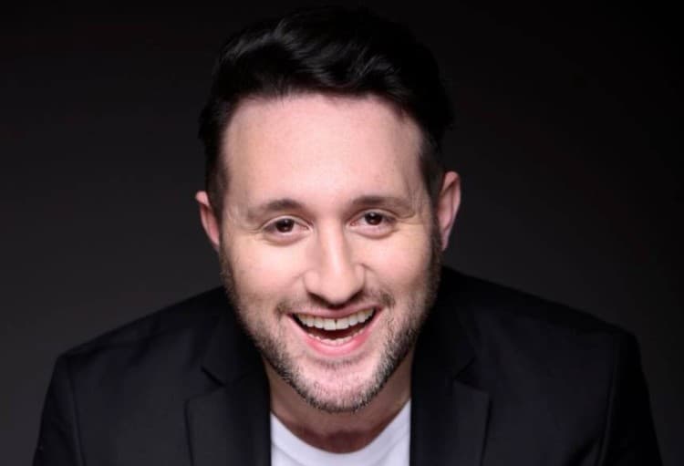 Antony Costa