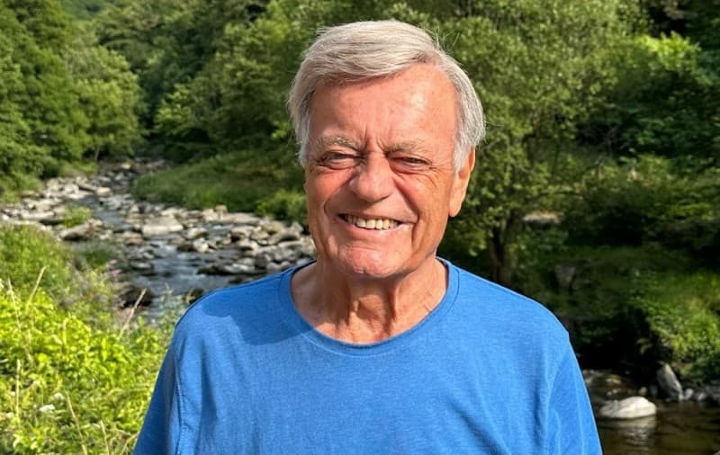 Tony Blackburn